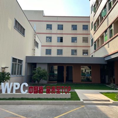 अच्छी कीमत लकड़ी प्लास्टिक डब्ल्यूपीसी वॉल क्लैडिंग कस्टम बाहरी मिश्रित लकड़ी क्लैडिंग ऑनलाइन