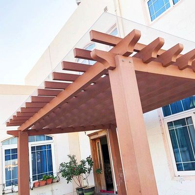 अच्छी कीमत कस्टम डब्ल्यूपीसी पर्गोला वाटरप्रूफ आधुनिक लकड़ी के पर्गोला कम रखरखाव ऑनलाइन
